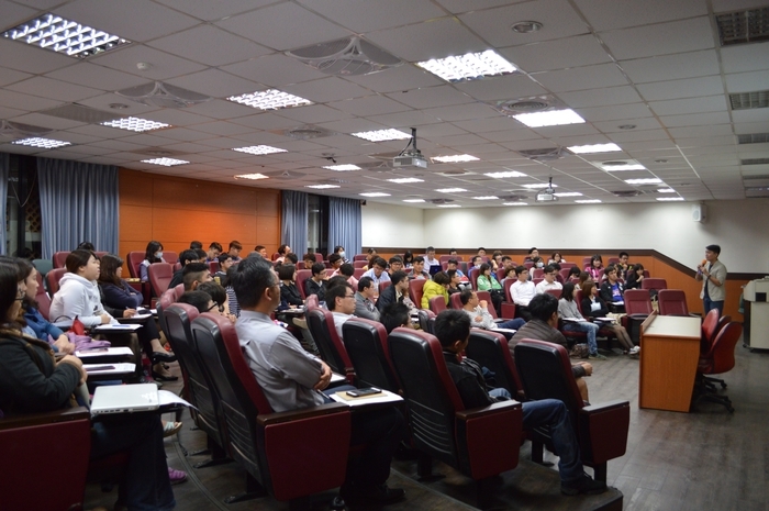 2017/3/14(二)『金融科技系列創新講座』─國立臺北商業大學商業設計管理系溫明輝助理教授蒞臨演講，圓滿成功！圖片